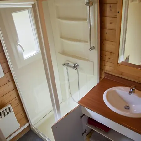 Campingplatz Spacieux Pour 8 Pers - Vue Etang - Terrasse - Api-1-52-224 Naucelle